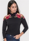 Venus Rose Applique Cold-Shoulder Top in Black Venus Rose Applique Cold-Shoulder Top in Black