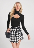 Venus Black & White TWEED SKORT WITH BELT Venus Black & White TWEED SKORT WITH BELT